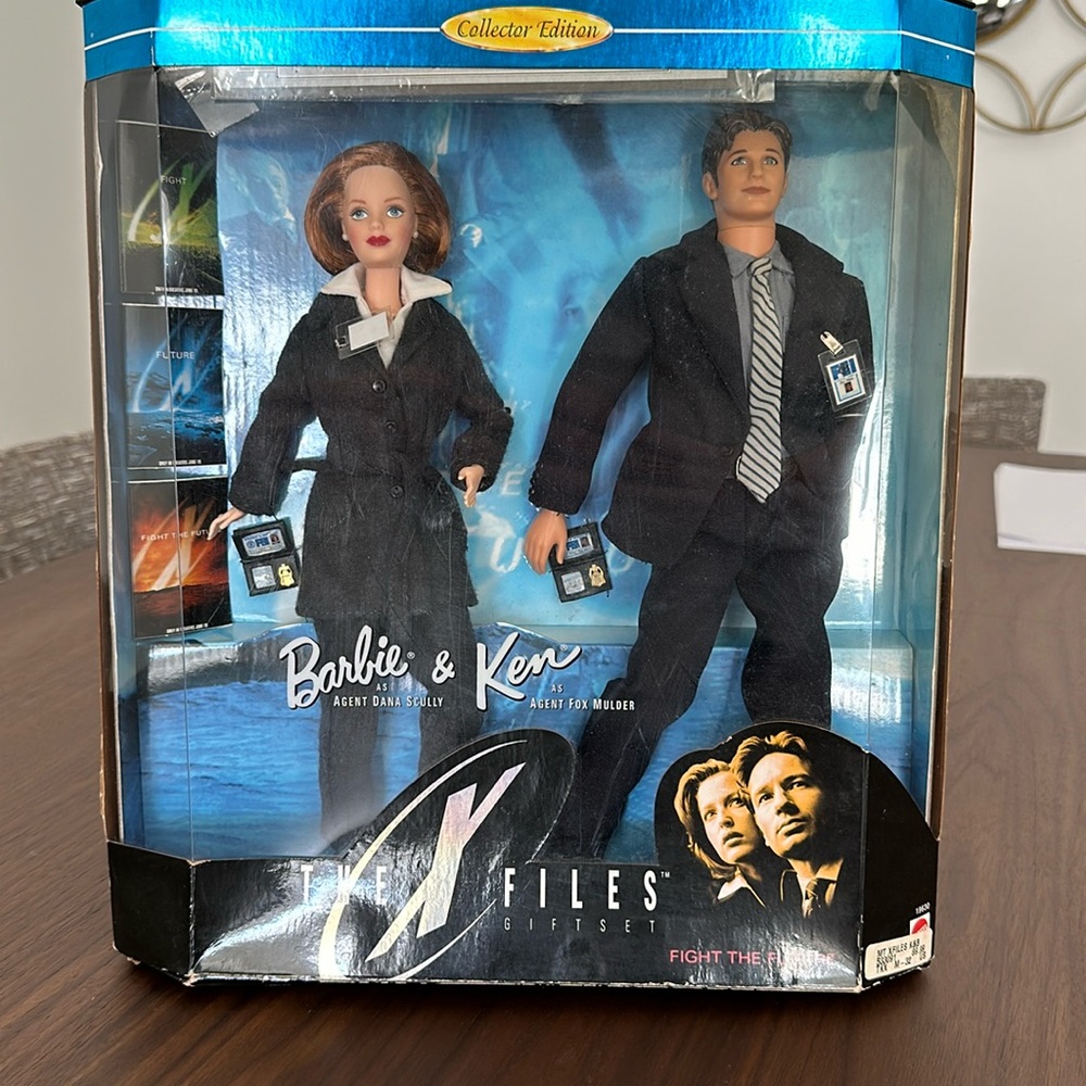 Barbie and Ken The X Files